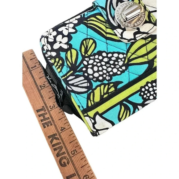 Vera Bradley Island Blooms Small Wallet Wristlet Phone Holder - Picture 6 of 6